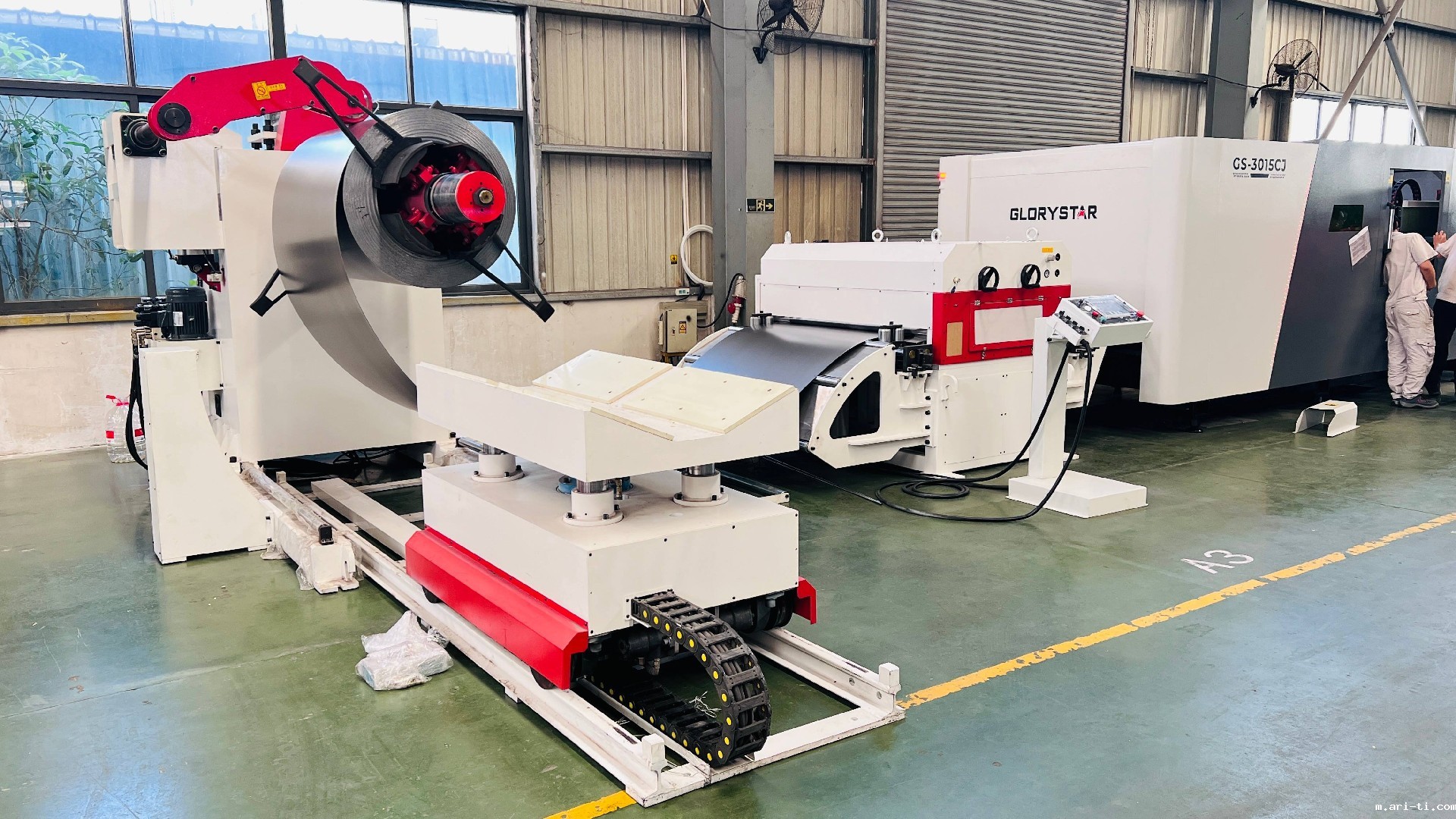 家电行业激光切割送料线